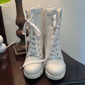 Nine West mint cream boots